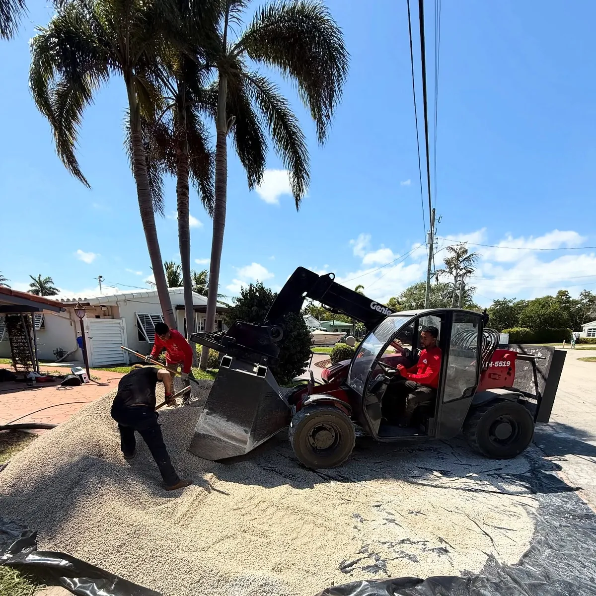Sewer repair crew repairing a sewer line at a home in Fort Lauderdale, FL